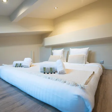 Modern Duplex In - 4p * Paris